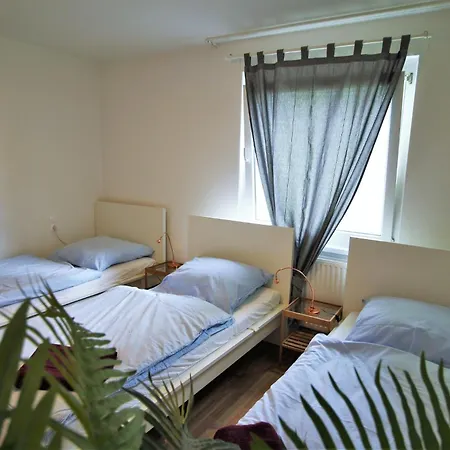 Work And Centrum Apartament Düsseldorf